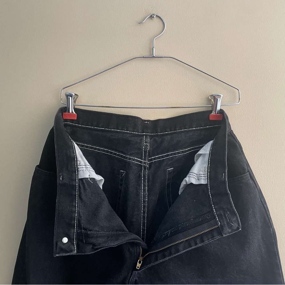 WRANGLER Vintage High Rise Straight Leg Jeans Black Denim Women's Size 14x30 GUC - Picture 10 of 13